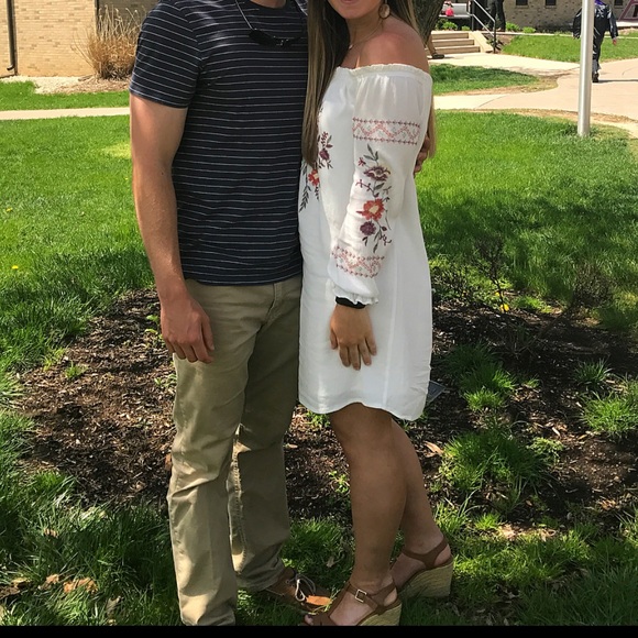 Xhilaration Dresses & Skirts - 🌸Off the shoulder dress🌼